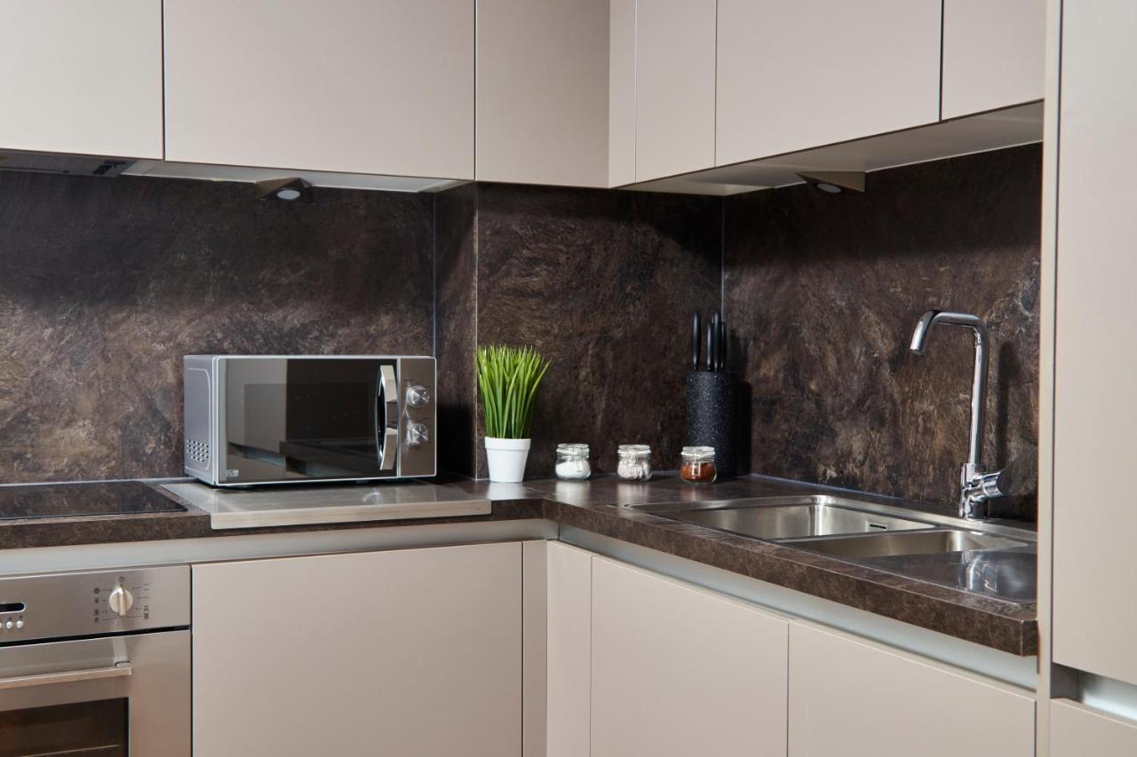 Lovely Central Abode - Amazing Views - Parking Apartment Manchester Bagian luar foto