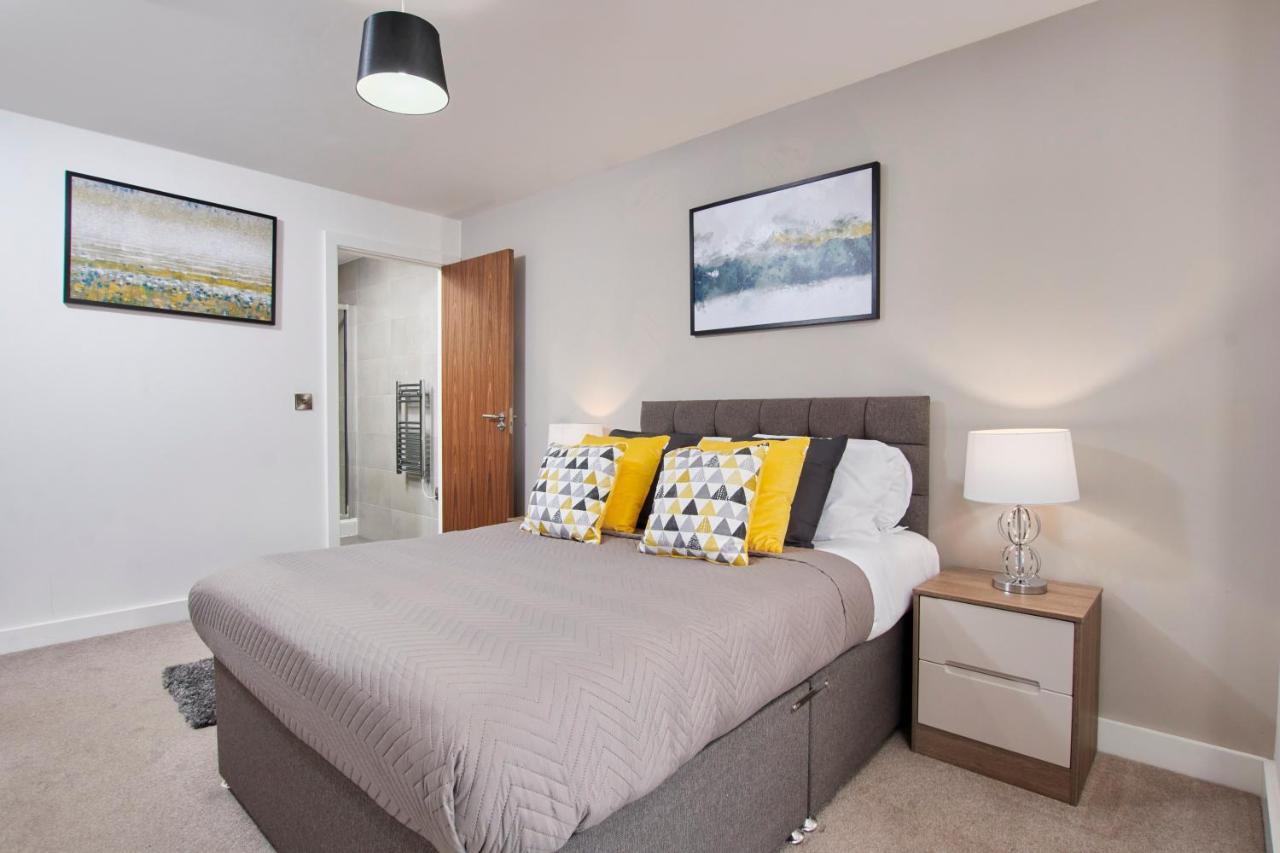 Lovely Central Abode - Amazing Views - Parking Apartment Manchester Bagian luar foto